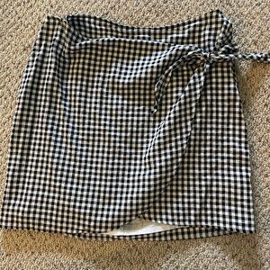 Madewell Black and White Gingham Wrap Skirt